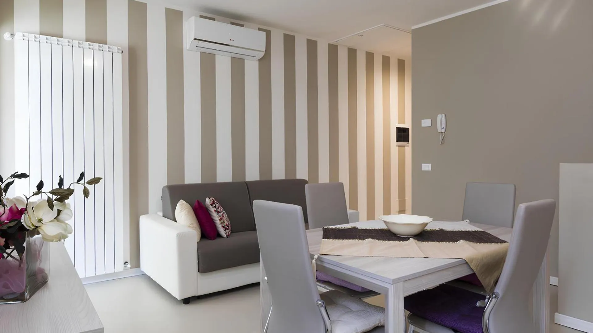 Pt Escape Apartment Viareggio